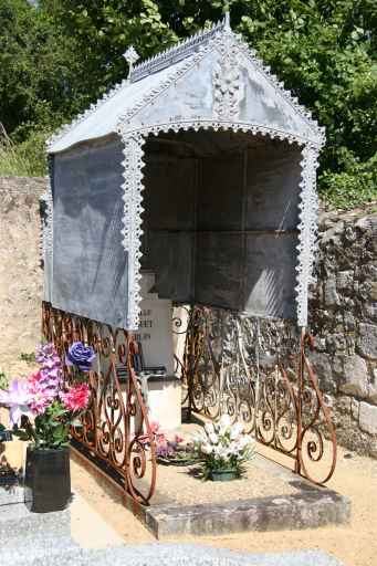 Cimetière de Dissé-sous-le-Lude