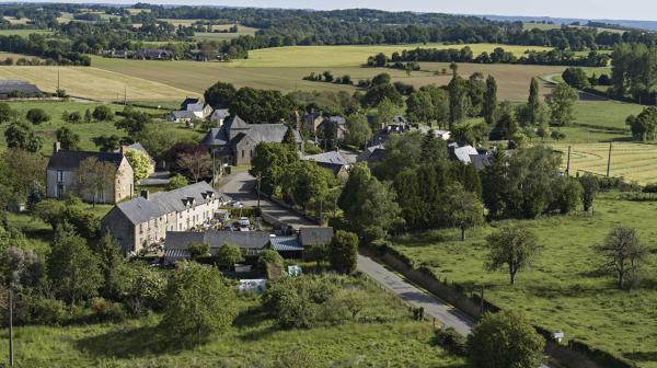 Melleray-la-Vallée : présentation de l'ancienne commune