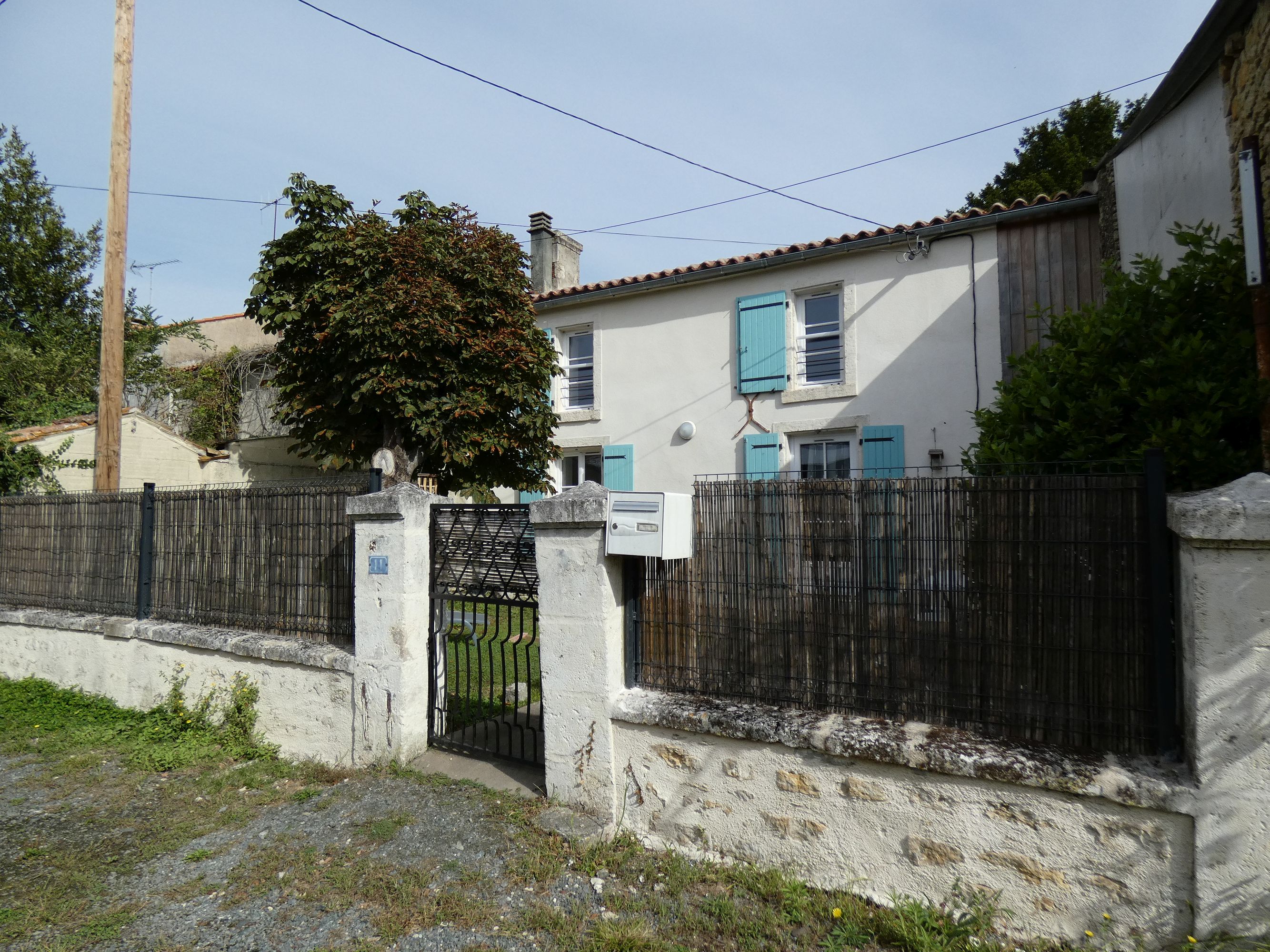 Ferme, actuellement maison ; 11 impasse des Fleurs