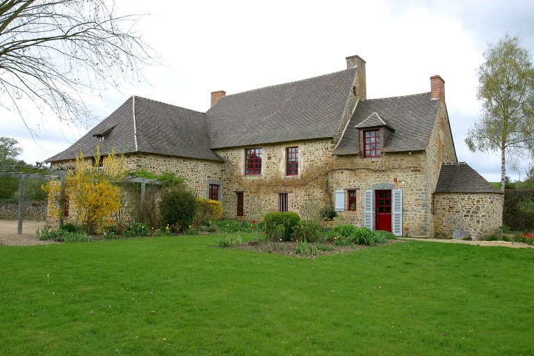 Presbytère, puis maison - la Renardière, Saint-Jean-sur-Erve