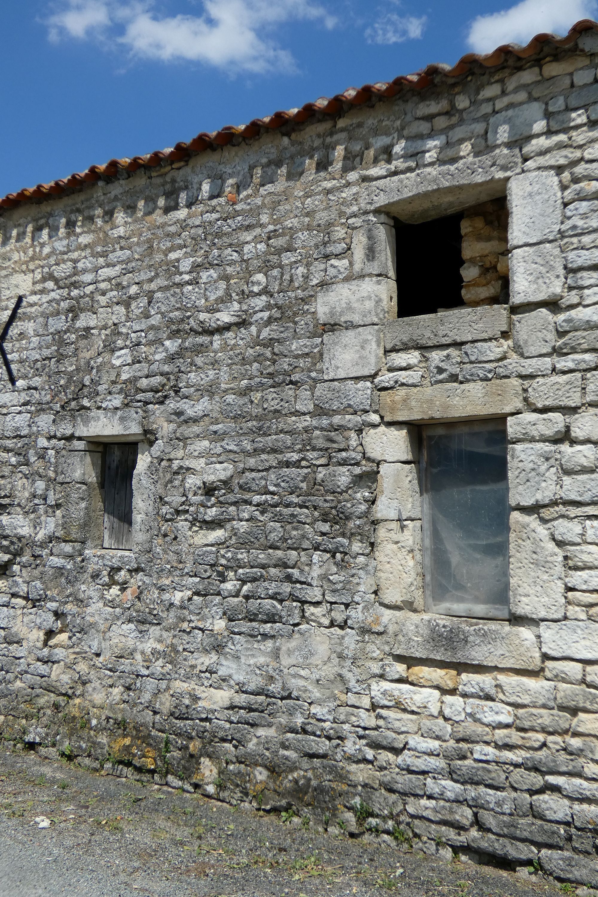 Chapelle du prieuré de Lesson (vestiges), ferme, actuellement maison, 6 rue de la Virée