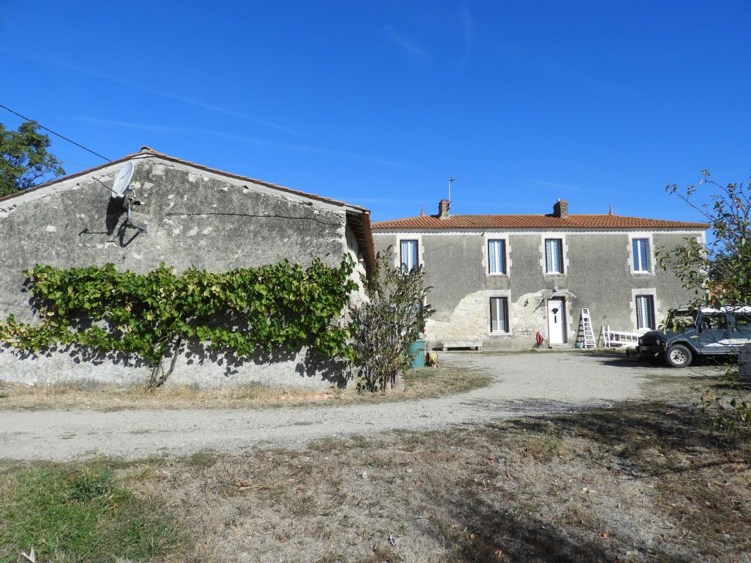 Ferme dite la Grande Soulisse, actuellement maison ; 15 route de la Guérinière