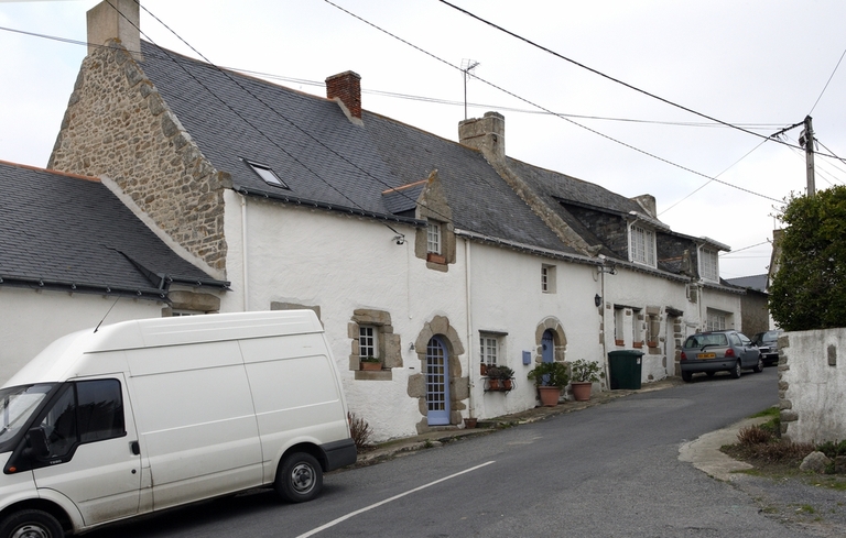 Rangée de maisons, 1, 3 rue du Rocher