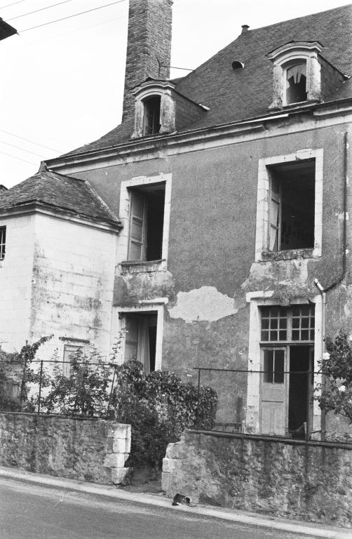 Les maisons et fermes de la commune de Châteauneuf-sur-Sarthe