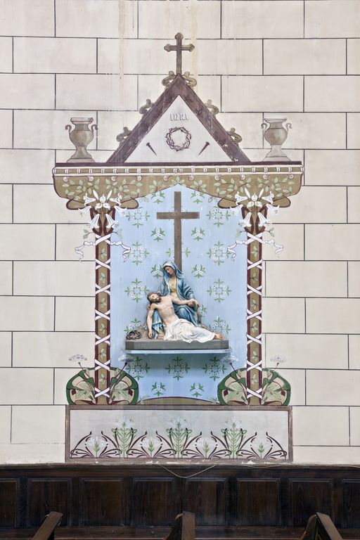 Monument aux morts, église paroissiale Notre-Dame de l'Assomption d'Ahuillé