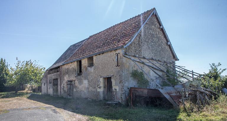 Ferme, le Tertre