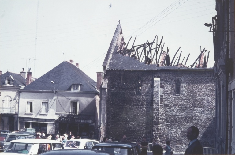 Église paroissiale Saint-Laurent de Vaiges