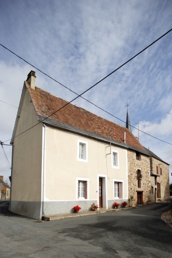 Maison - 2 rue du Plan-d'Eau, 1ère maison, Blandouet