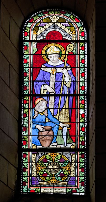 Ensemble de 4 verrières à personnage : Saint Joseph et l'Enfant Jésus, saint Julien et le miracle de la source, Sacré Cœur, sainte Jeanne d'Arc (baie 3, 4, 11 et 12)