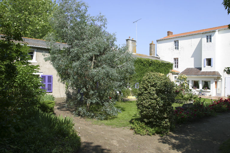 Maison, 48 et 49 quai Albert-Chassagne