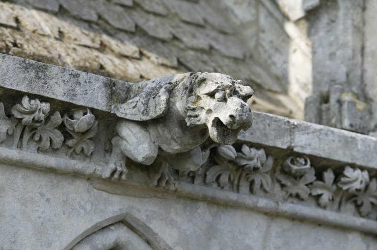 Chapelle funéraire du chanoine Léon Boisseau, Cimetière