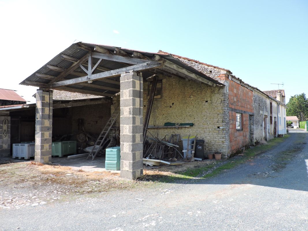 Ferme, actuellement maison ; le Clouzy, 9 rue du Pont-aux-chèvres