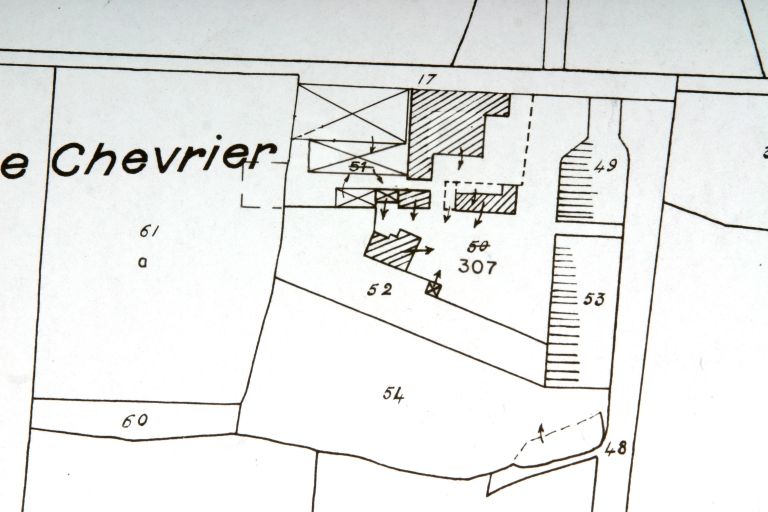 Manoir, puis ferme - le Chevrier, Saint-Jean-sur-Erve