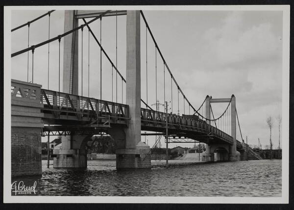 Pont routier de Bouchemaine