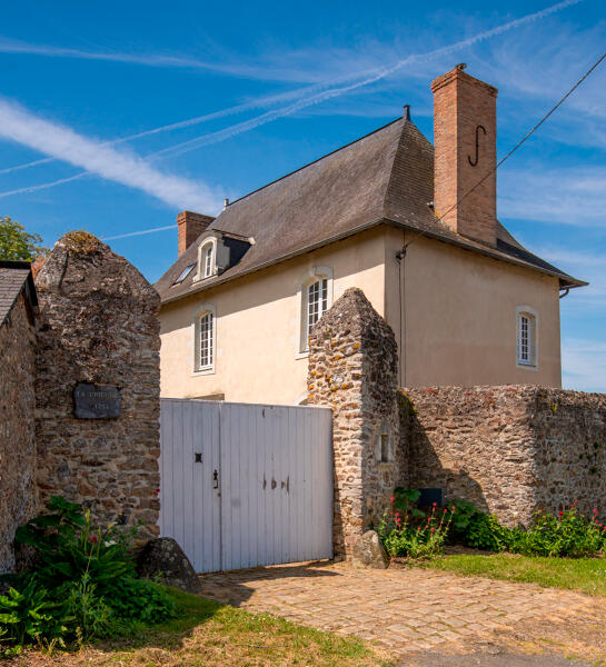 Presbytère, actuellement maison