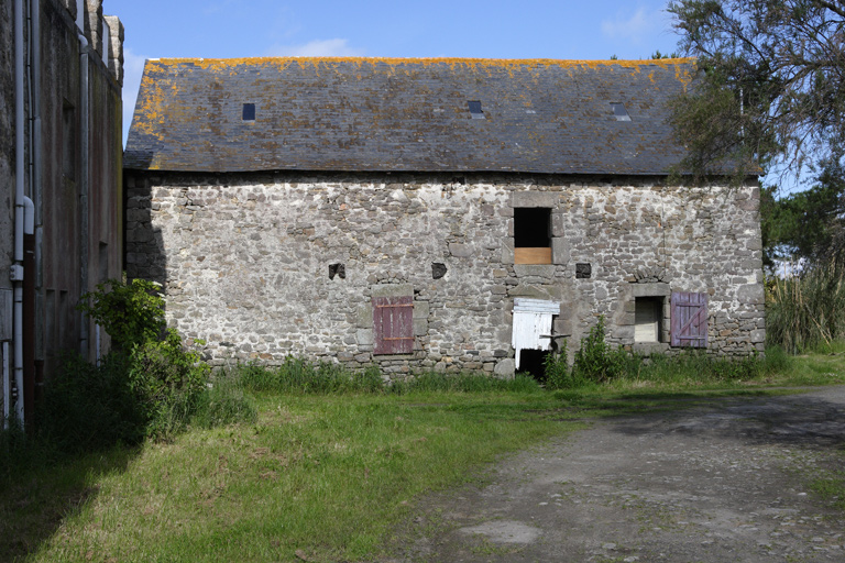 Manoir de Lancly, puis ferme