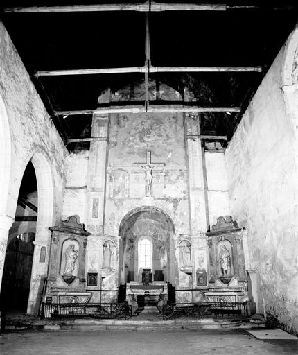 Ensemble de l'arc triomphal de l'ancienne église Notre-Dame à Chemillé-Melay : Assomption