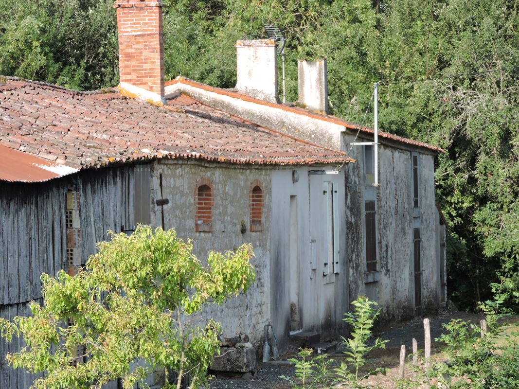 Ferme dite la hutte du Renfermis, actuellement maison ; la Bijettrie