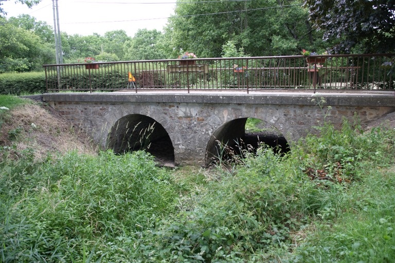 Pont - D 210, Blandouet