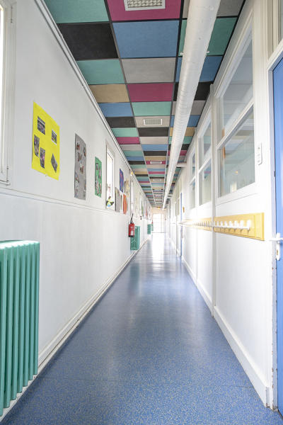 Ecole primaire Garnier-Pagès, avenue Olivier-Heuzé