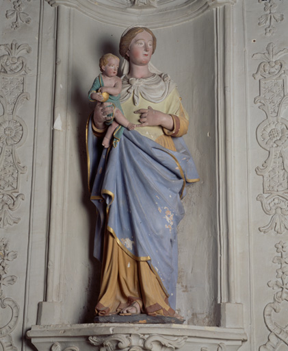 Statue : Vierge à l'Enfant