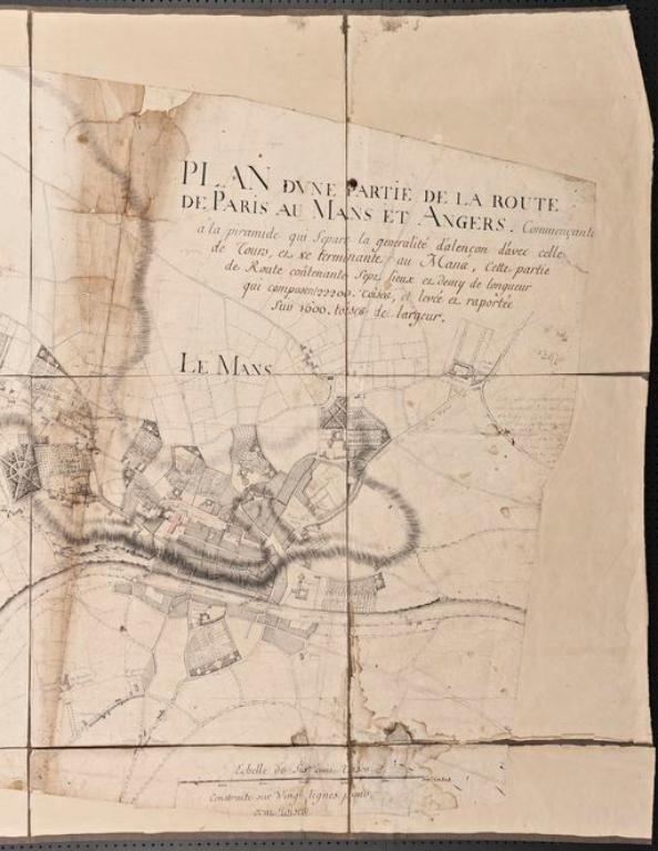 La traversée du canton de Bonnétable par la voie antique du Mans à Evreux, puis Grand Chemin mansais vers Rouen, puis route royale du Mans à Paris, puis R.N. 138 bis du Mans à Mortagne au Perche, actuellement R.D. 301.