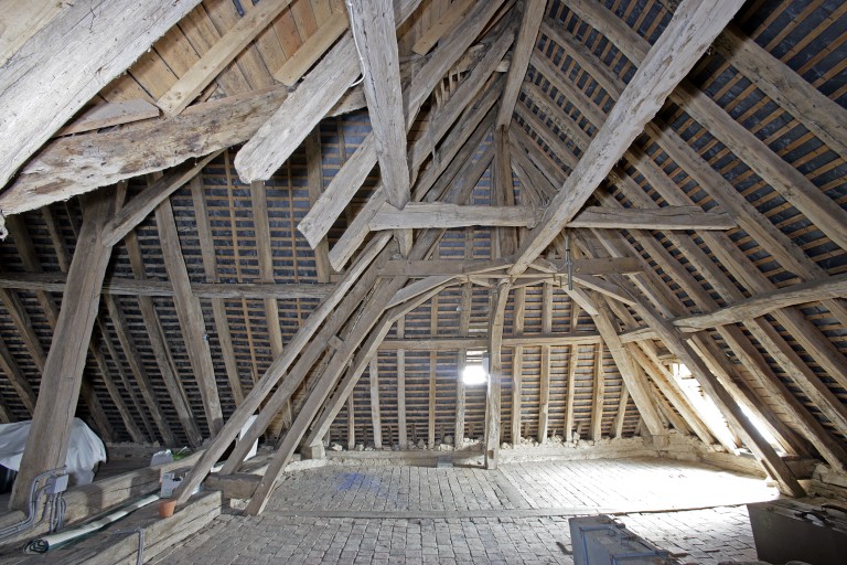 Prieuré de bénédictins, puis ferme, actuellement maison - 4-5 rue du Prieuré, Saulges