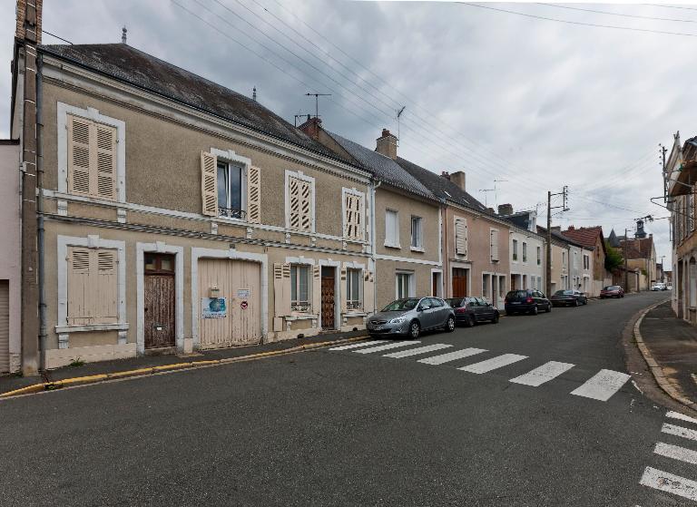 Le quartier de la place d'Armes et de la rue Saint-Nicolas, site de l'ancien château-fort de Bonnétable.