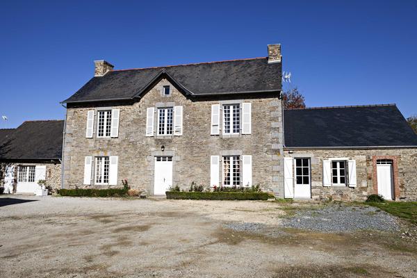 Presbytère de Thuboeuf, actuellement maison, 11 rue de Lassay