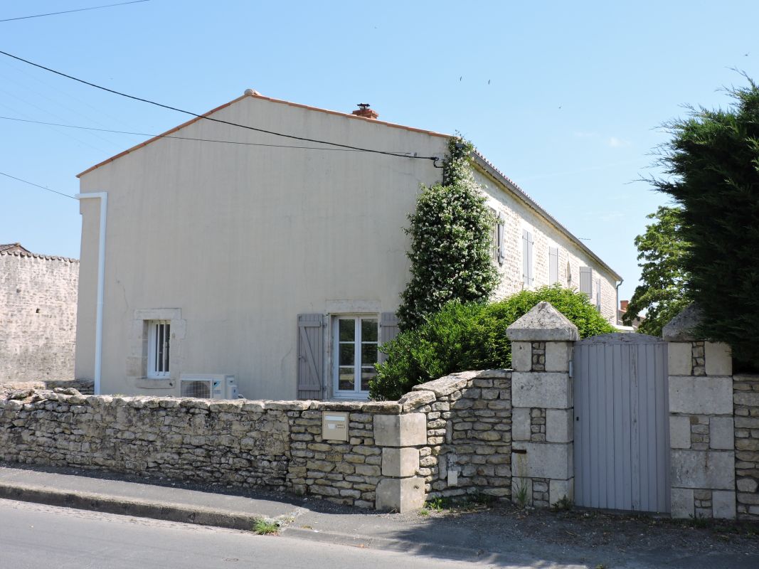 Ferme, 95 rue Georges-Clemenceau