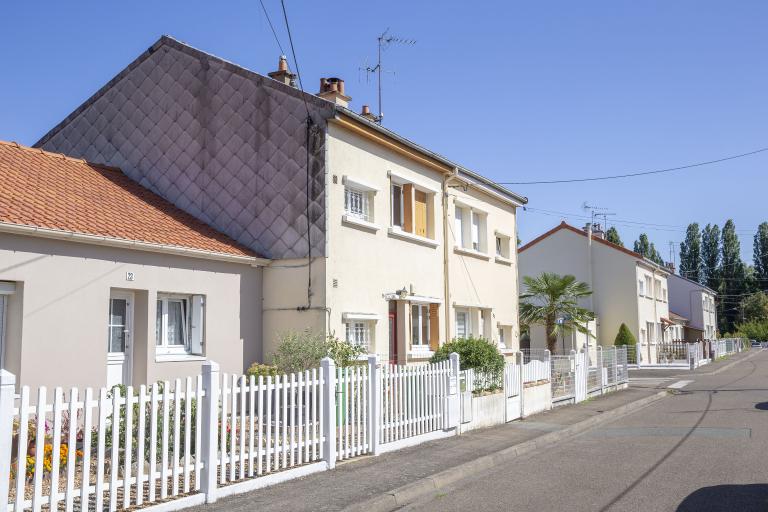 Lotissement, rue des Mésanges