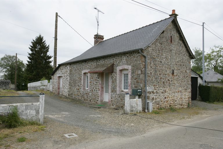 Maison, le Pierras