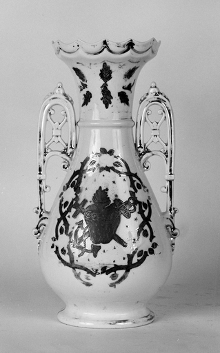 Vase d'autel n° 1