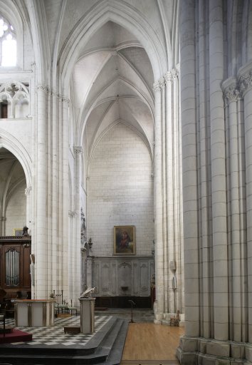 Cathédrale Notre-Dame de l'Assomption, place Leclerc