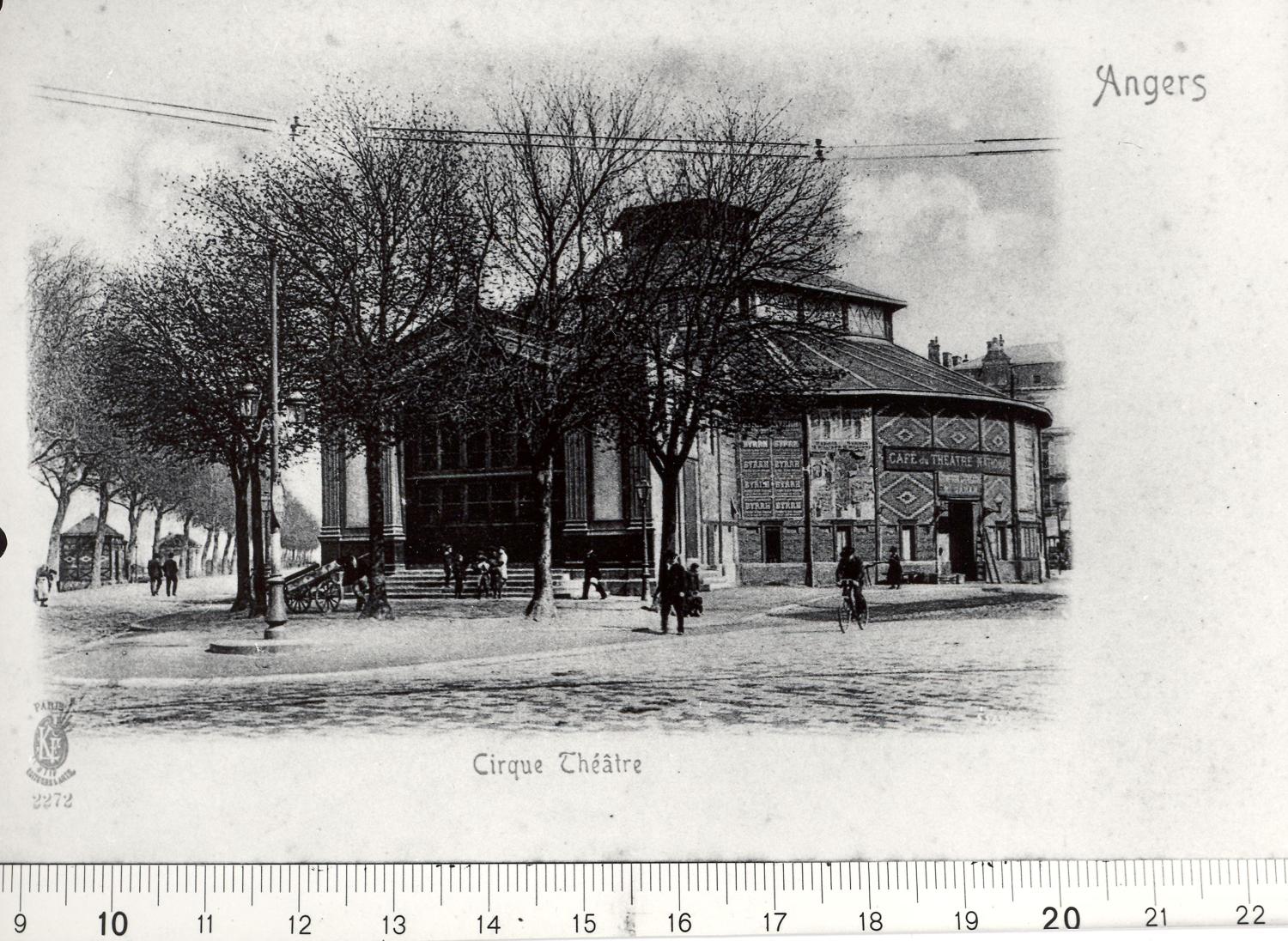 Cirque-théâtre dit le Théâtre national, place Molière