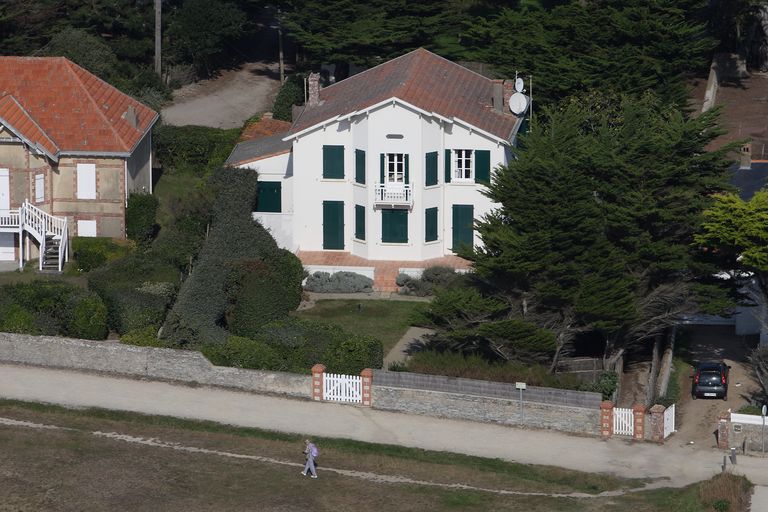 Maison de villégiature balnéaire dite les Algues, 12 corniche de la Roche-Percée