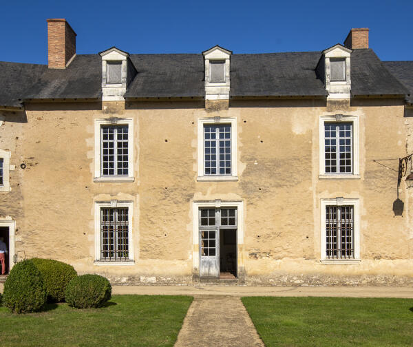 Prieuré Saint-Pierre, puis demeure de villégiature