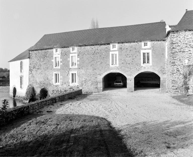 Moulin à farine puis minoterie - le Moulin-de-la-Roche, Fromentières