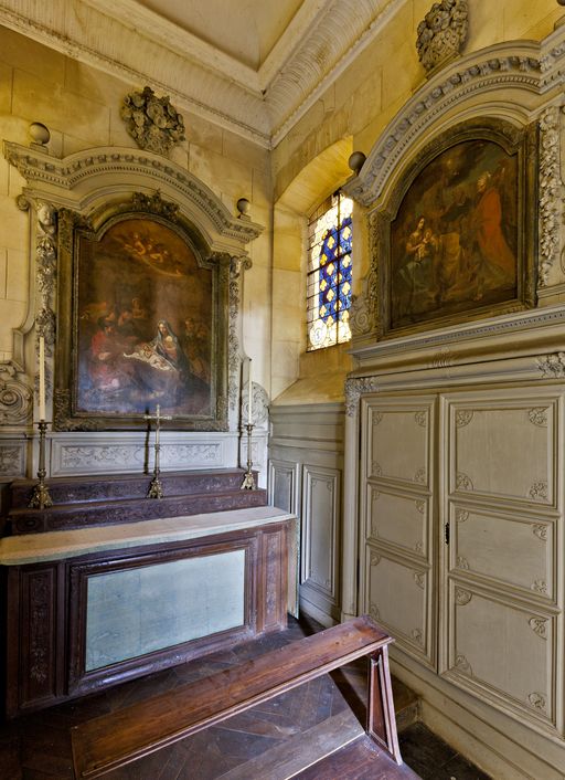 Chapelle funéraire de la famille de Waresquiel - route de Bazougers, Forcé