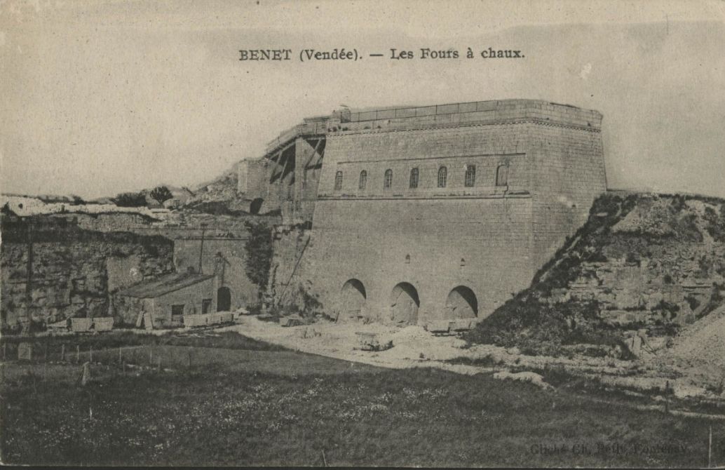 Fours à chaux de Benet