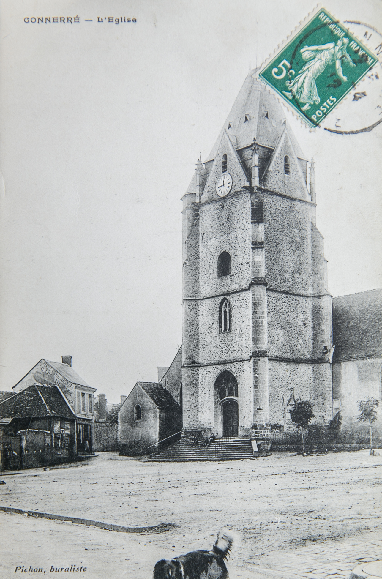 Église et prieuré Saint-Symphorien, place de la République, Connerré