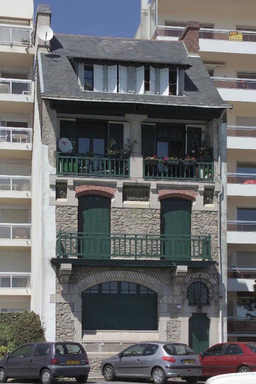 Maison dite villa balnéaire Ker Beji, 34 boulevard Hennecart