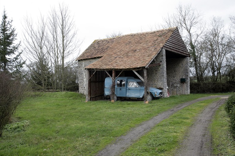 Écart, puis ferme, actuellement maison - la Cache, Saulges