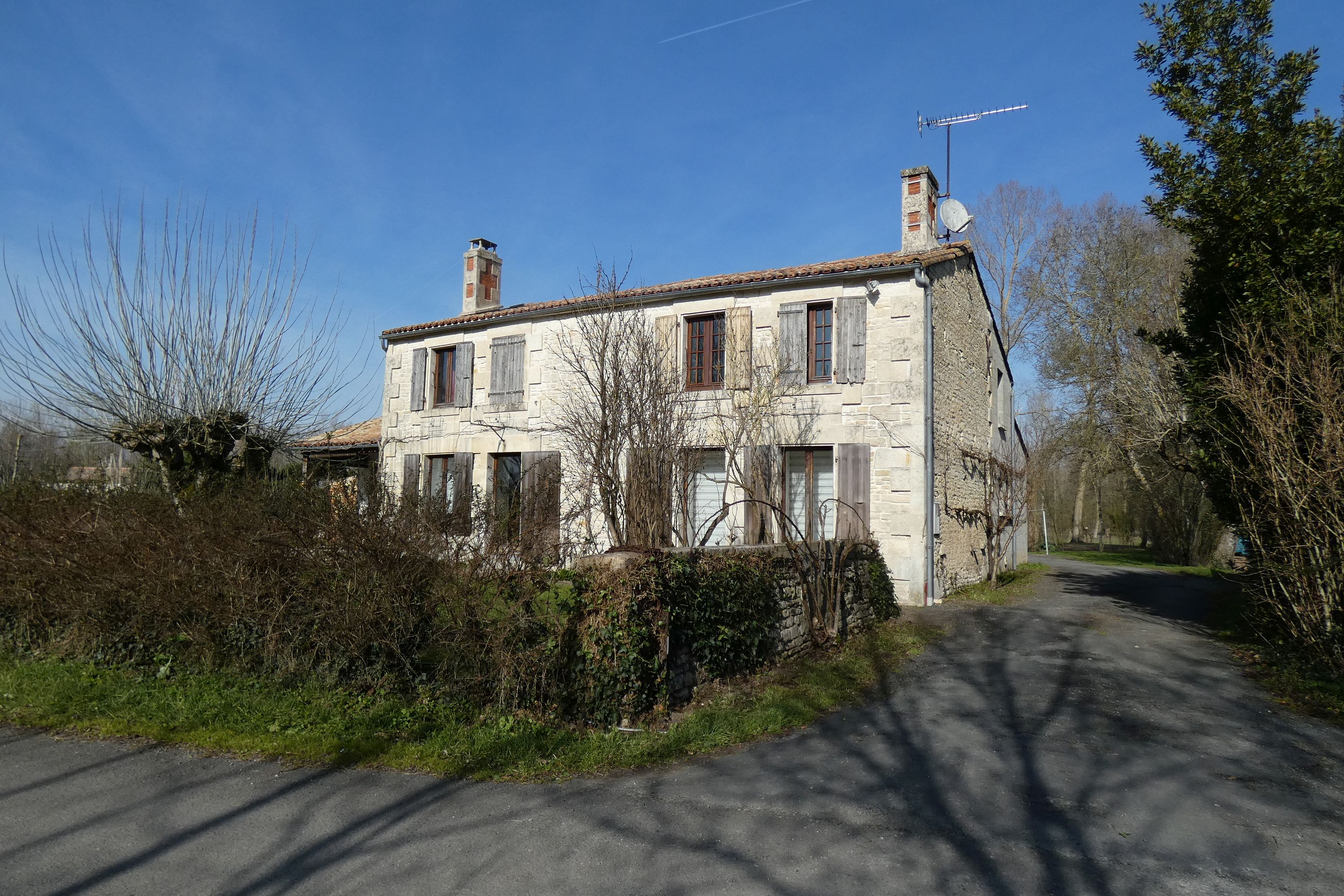 Ferme, actuellement maison, 26 rue de la Sèvre