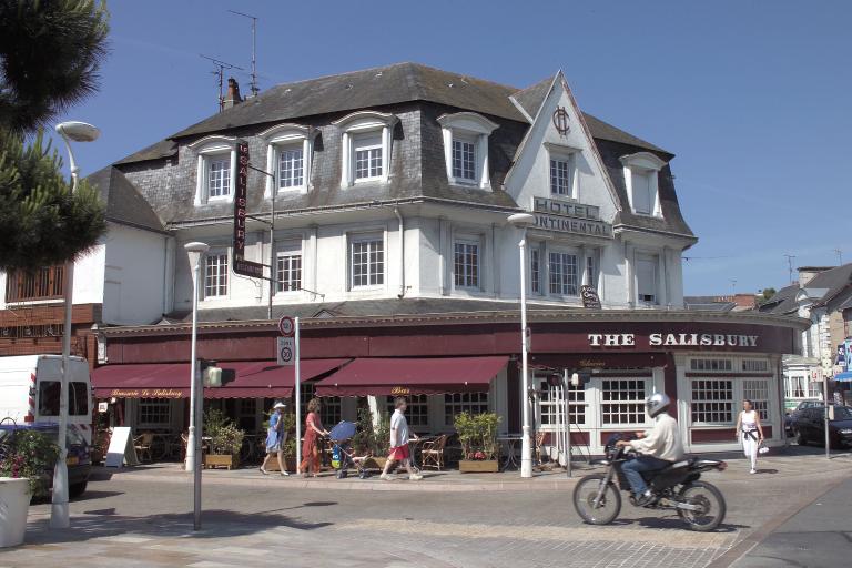 Cinéma Le Palace, 155 avenue du Général-de-Gaulle