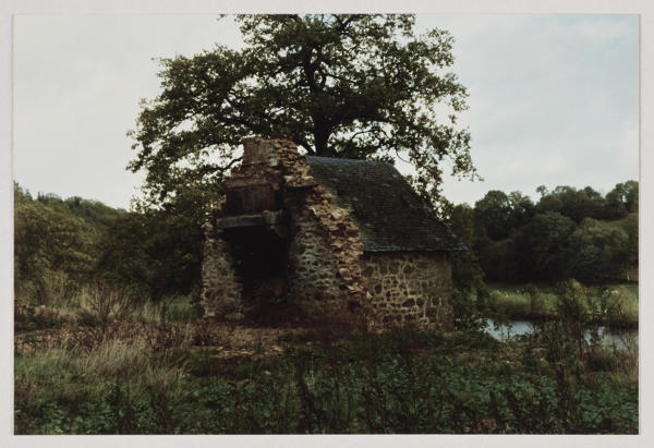 Manoir (?), ferme, actuellement maison, la Haute-Roche