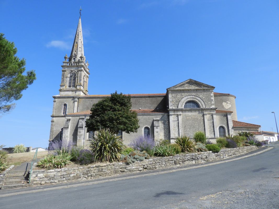 Eglise paroissiale Saint-Hilaire de L'Île-d'Elle