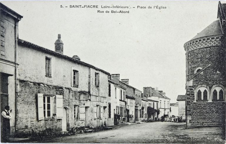 Maison et dépendances, 1 place Marc-Elder