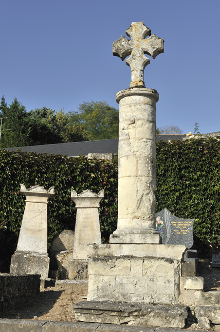 Cimetière de Montsoreau, Rest, rue Saint-Pierre, Montsoreau