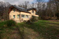 Carrière de pierre puis maison et rendez-vous de chasse (?), actuellement maison du Relai
